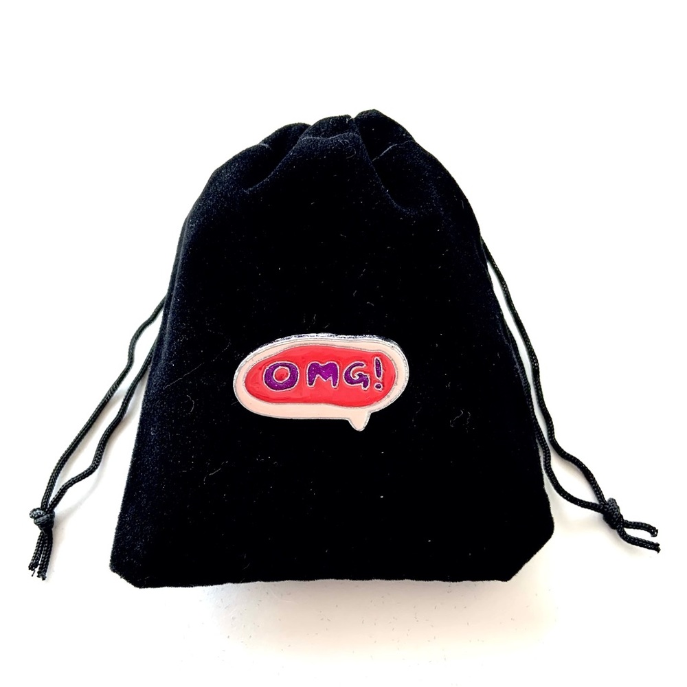 🟣💗3/$10! “OMG” Versatile Enamel Pin for Jackets, Purses & more (mix & match) - Picture 1 of 3